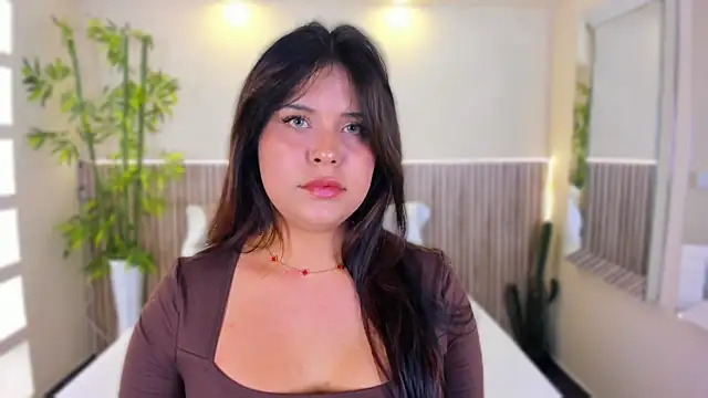 GeorginaReyes online show from July 1, 2026, 10:32 pm
