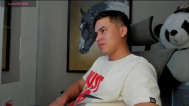 mattiwsmorris  online show from September 22, 2025, 6:03 pm