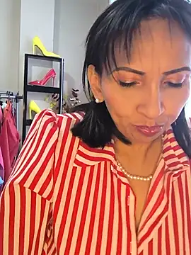 Mrsvictoriaaa online show from May 11, 2026, 8:50 pm