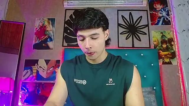 Snapshot of LiamAndrewzz chatting on March 8, 2026, 4:27 am LiamAndrewzz online show from March 8, 2026, 4:27 am