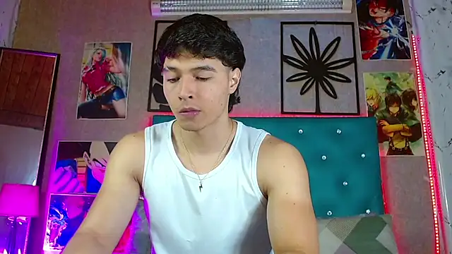 LiamAndrewzz online show from May 5, 2026, 5:21 am