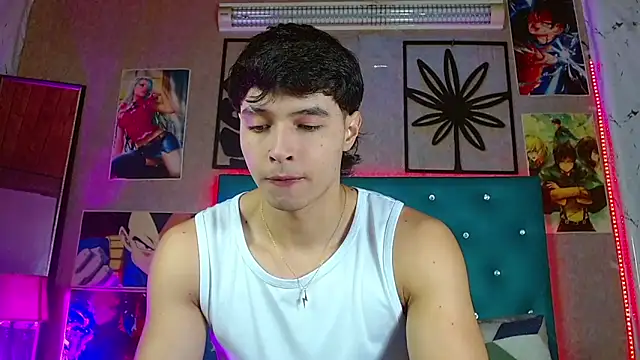 Snapshot of LiamAndrewzz chatting on March 5, 2026, 3:36 am LiamAndrewzz online show from March 5, 2026, 3:36 am