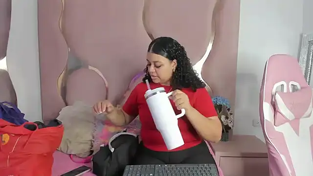 Rubyxht online show from November 12, 2025, 12:20 pm