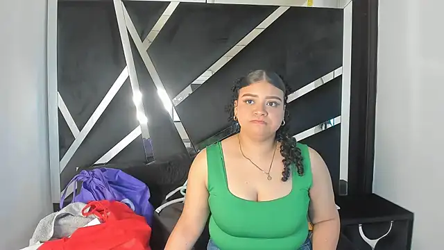 Rubyxht online show from October 2, 2025, 12:30 pm