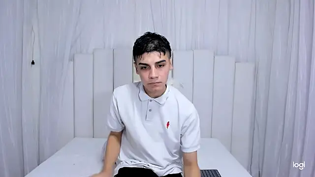 frank jhonsson online show from November 12, 2025, 4:44 pm