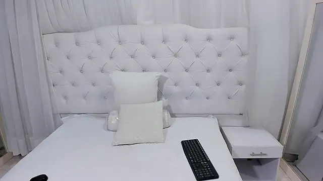 frank jhonsson online show from January 7, 2026, 4:56 pm