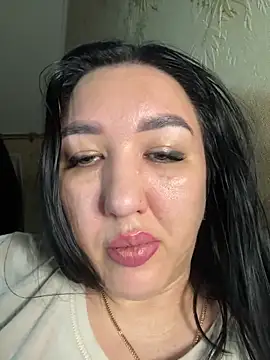 Naughtbaby 2025 online show from November 25, 2025, 4:02 am