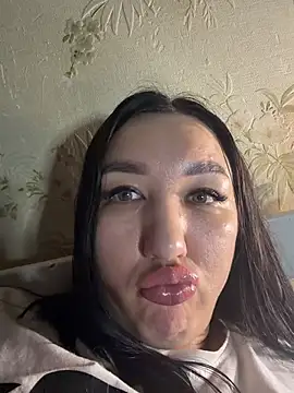 Naughtbaby 2025 online show from June 25, 2026, 5:12 am