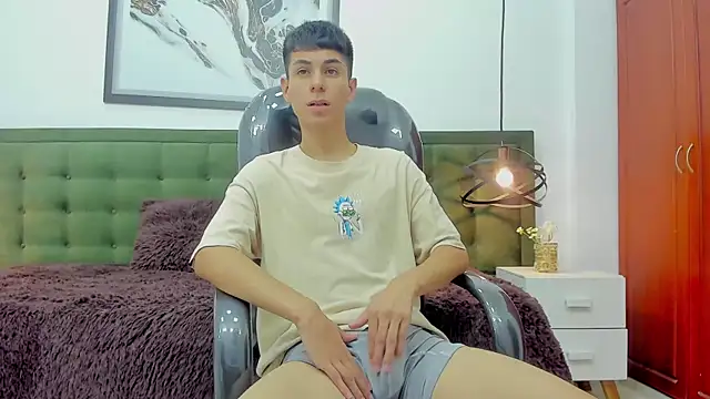 Johann sex online show from October 21, 2025, 5:12 pm