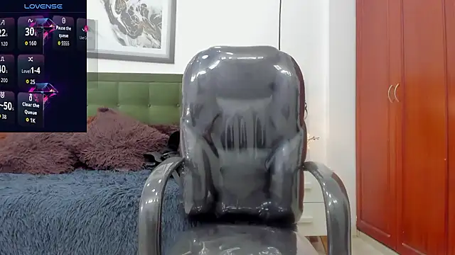 Snapshot of Johann_sex chatting on March 12, 2026, 5:39 pm Johann sex online show from March 12, 2026, 5:39 pm