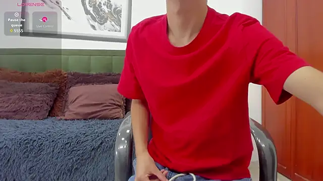 Snapshot of Johann_sex chatting on March 6, 2026, 5:30 pm Johann sex online show from March 6, 2026, 5:30 pm