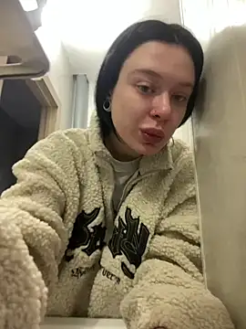 AlishaPrettyBlade online show from March 8, 2025, 4:56 am