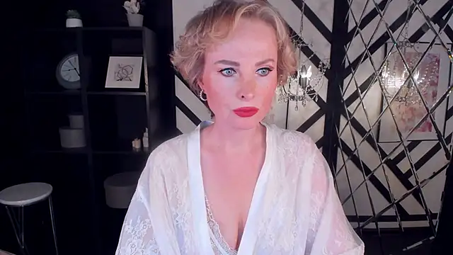 Sandra Kind online show from March 18, 2025, 5:34 am