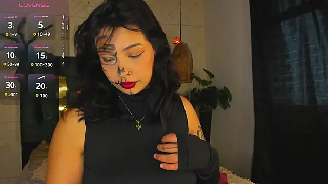 Susana Williamss online show from October 21, 2025, 9:03 pm