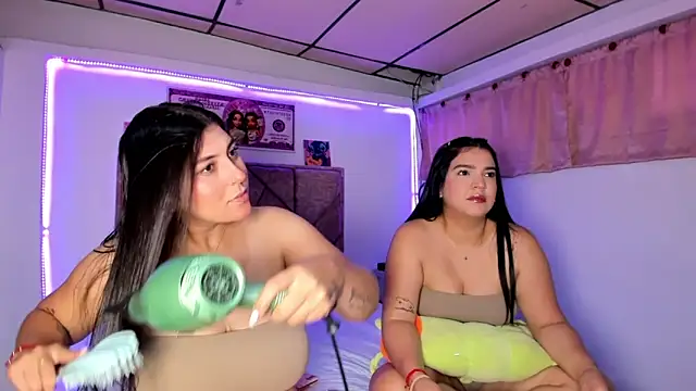 Snapshot of Cristal_Smith20 chatting on February 25, 2026, 12:38 pm Cristal Smith20 online show from February 25, 2026, 12:38 pm