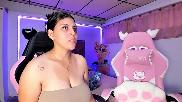 Snapshot of Cristal_Smith20 chatting on March 25, 2026, 12:04 pm Cristal Smith20 online show from March 25, 2026, 12:04 pm