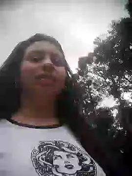 Snapshot of Nat_XxX chatting on September 10, 2025, 5:12 pm Nat XxX online show from September 10, 2025, 5:12 pm