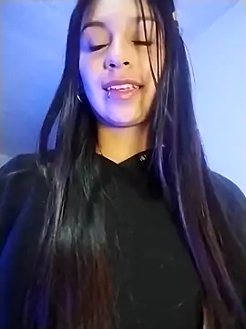 Snapshot of Nat_XxX chatting on March 15, 2025, 1:30 am Nat XxX online show from March 15, 2025, 1:30 am