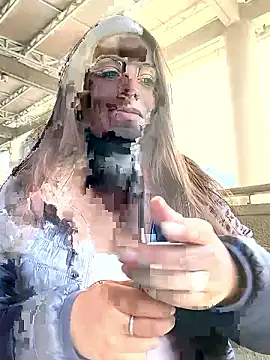 Snapshot of Nat_XxX chatting on January 15, 2026, 6:44 pm Nat XxX online show from January 15, 2026, 6:44 pm