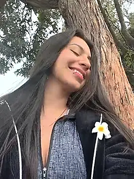 Snapshot of Nat_XxX chatting on December 16, 2025, 8:13 pm Nat XxX online show from December 16, 2025, 8:13 pm