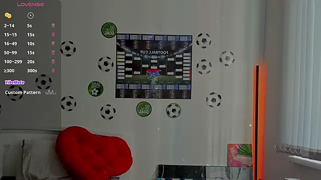 Snapshot of Andrea_tasty chatting on June 28, 2026, 2:45 pm Andrea tasty online show from June 28, 2026, 2:45 pm