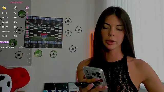 Snapshot of Andrea_tasty chatting on July 18, 2026, 2:47 pm Andrea tasty online show from July 18, 2026, 2:47 pm