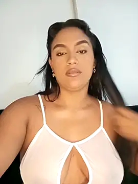 victoria roussee online show from March 8, 2025, 5:38 am