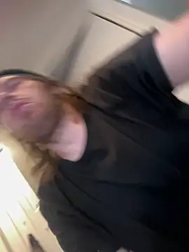 Explosive andyy online show from November 27, 2025, 2:34 am