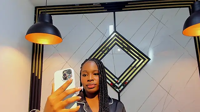 EmilyDiaaz online show from March 22, 2025, 3:42 pm