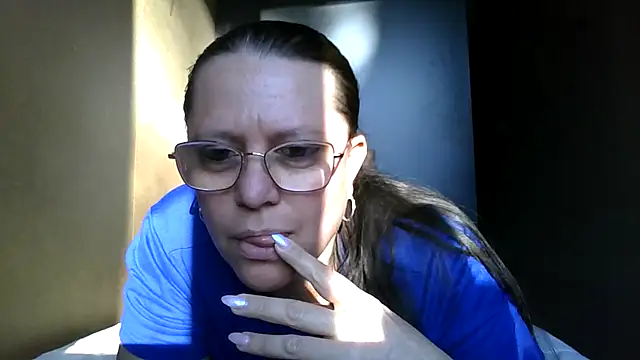 Conejta online show from February 17, 2025, 3:00 pm