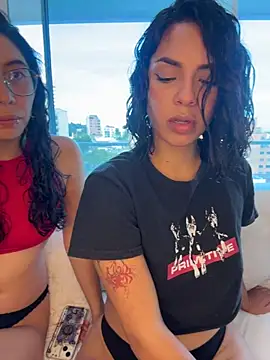 Alice surprise online show from December 2, 2025, 9:16 pm