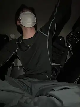 Snapshot of chiba_chan chatting on March 11, 2025, 11:23 am chiba chan online show from March 11, 2025, 11:23 am