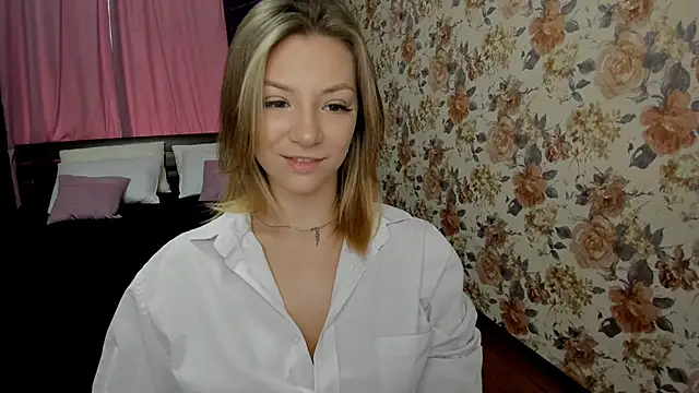 AmandaGracy 1 online show from October 12, 2025, 10:16 am