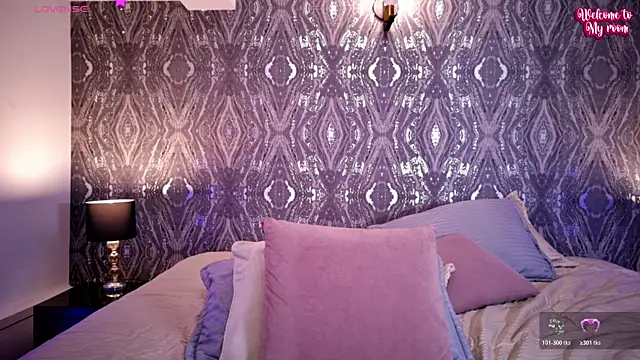 AbellaFox  online show from June 11, 2026, 2:53 am