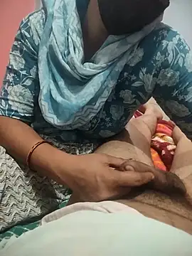 indian couple4 online show from October 30, 2025, 4:33 am