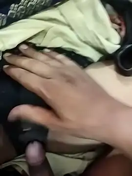 indian couple4 online show from September 12, 2025, 4:01 am