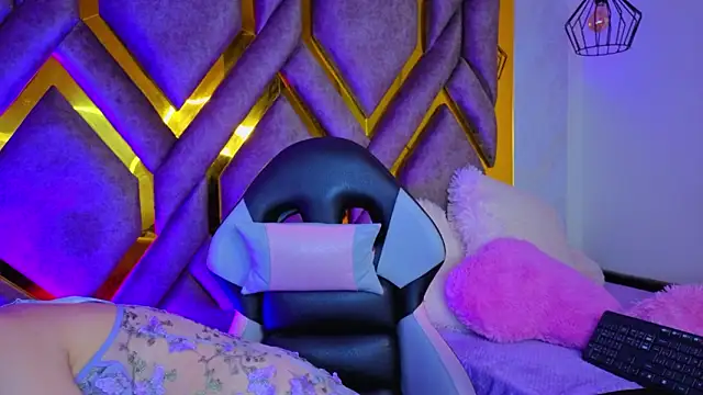 Valuh Blake online show from March 12, 2026, 4:29 am