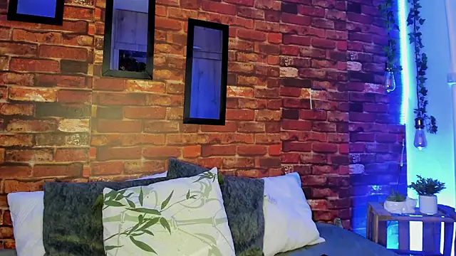 TANIA 06 online show from September 13, 2025, 1:22 pm