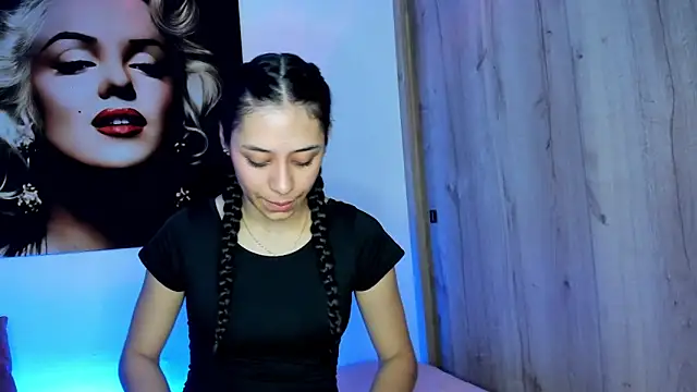 TANIA 06 online show from October 5, 2025, 1:24 pm