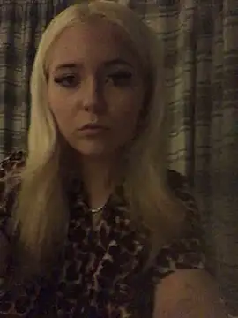 Blondie Sofia Essexbabe online show from September 10, 2025, 1:15 am