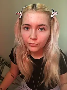 Blondie Sofia Essexbabe online show from March 19, 2026, 3:56 pm