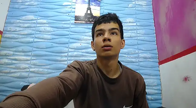 seigfried0 online show from March 16, 2025, 7:17 pm