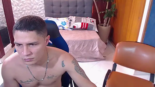 SaraClub JY online show from March 19, 2025, 8:32 pm