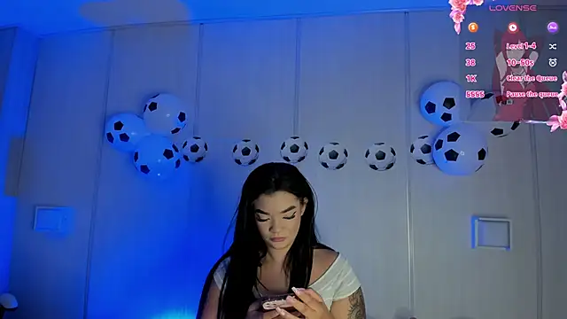 sasha riverss online show from July 1, 2026, 7:47 pm