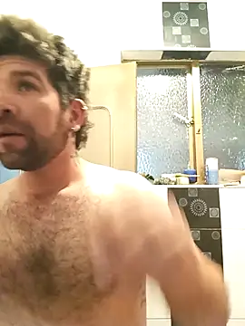 Je1s online show from March 18, 2025, 1:55 pm