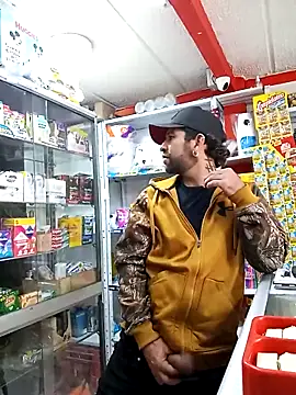 Je1s online show from March 18, 2025, 5:01 pm