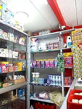 Je1s online show from March 17, 2025, 2:12 pm