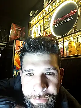 Je1s online show from January 7, 2026, 1:43 am