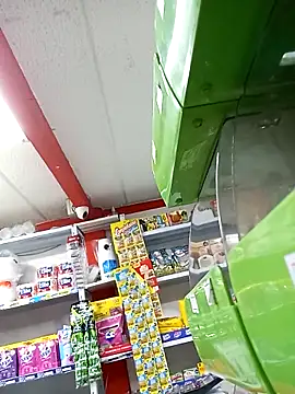 Je1s online show from March 11, 2025, 11:04 pm