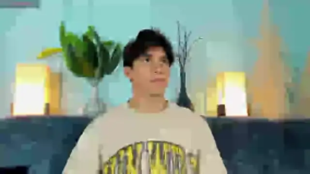 Allex Cano online show from February 24, 2026, 8:42 pm